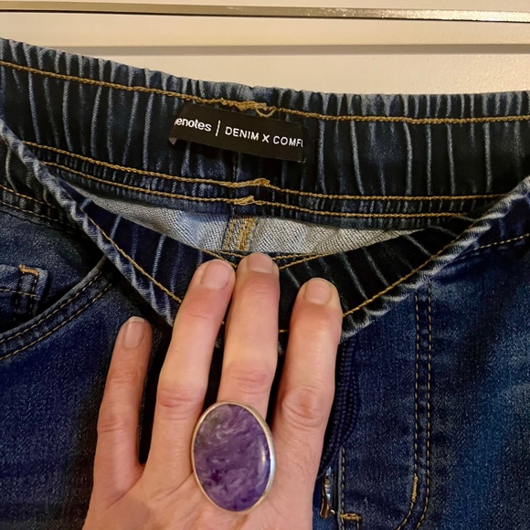 Jogging Style Jeans - Picture 5 of 6